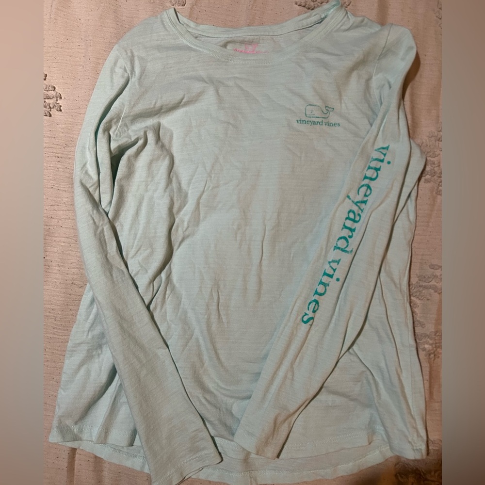 Vineyard Vines long sleeve t shirt